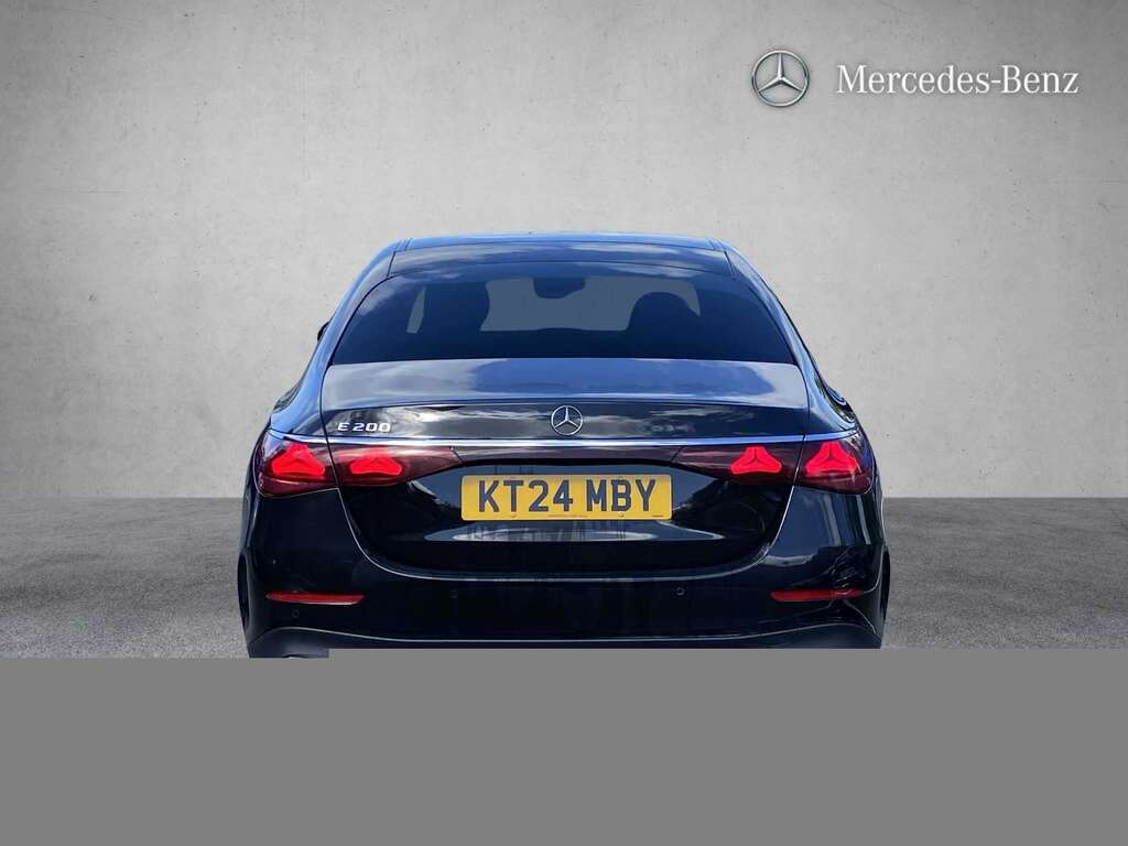 Mercedes-Benz E Class E200 Amg Line 9G-tronic 2024 KT24MBY Black #6