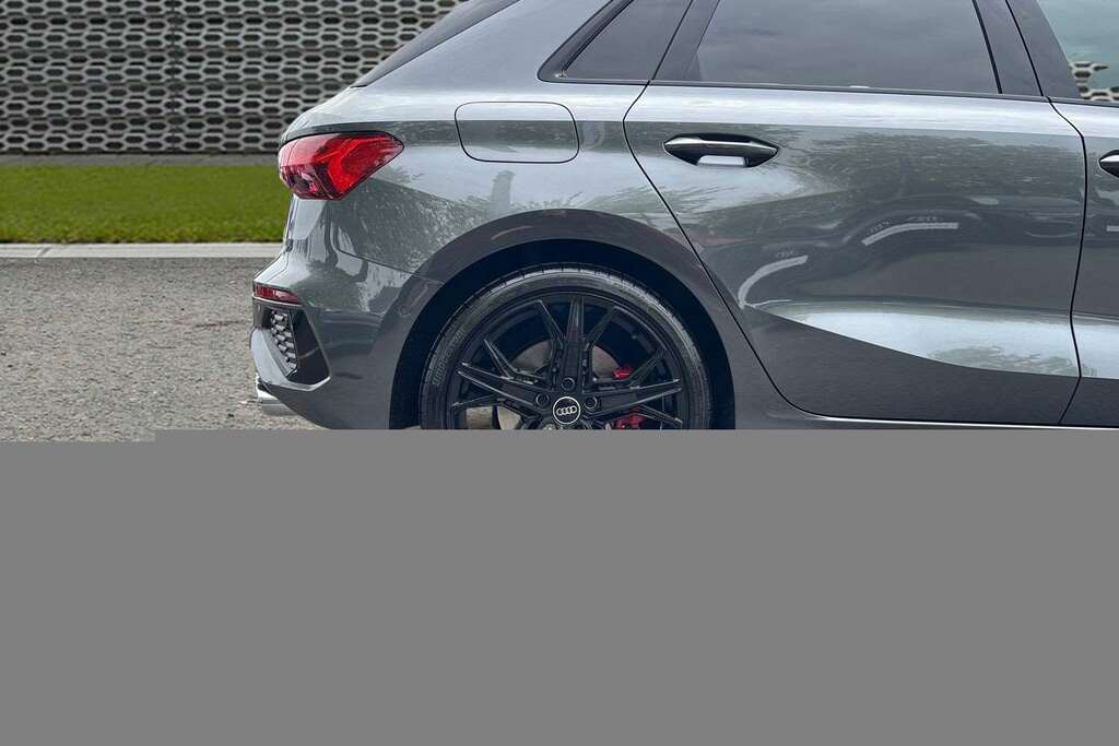 Audi A3 S3 Tfsi Black Edition Quattro S Tronic 2023 DX73WLR Grey #5