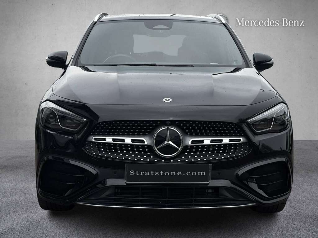Mercedes-Benz GLA Class 220D 4Matic Amg Line Premium Plus 2025 KN25CYY Black #2