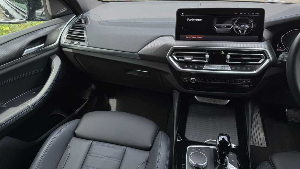 BMW X4 Xdrive20d Mht M Sport Step 2025 YC75MFY Black #6