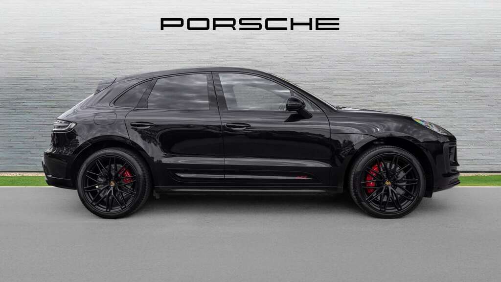 Porsche Macan Gts S-a 2023 Black
