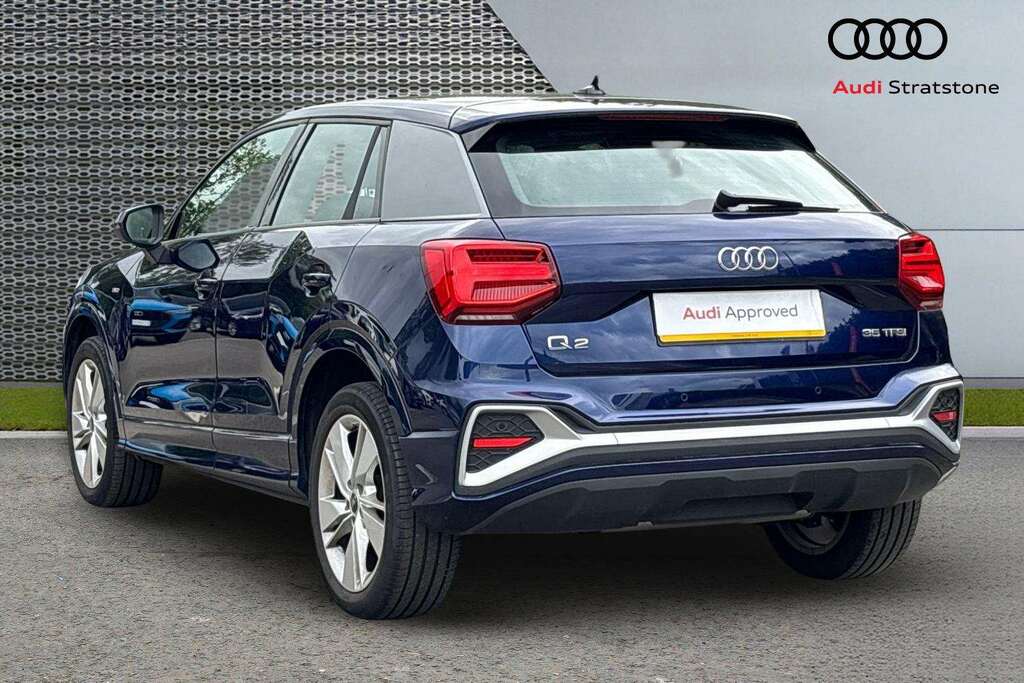 Audi Q2 35 Tfsi S Line S Tronic 2023 MM72NUH Blue #3