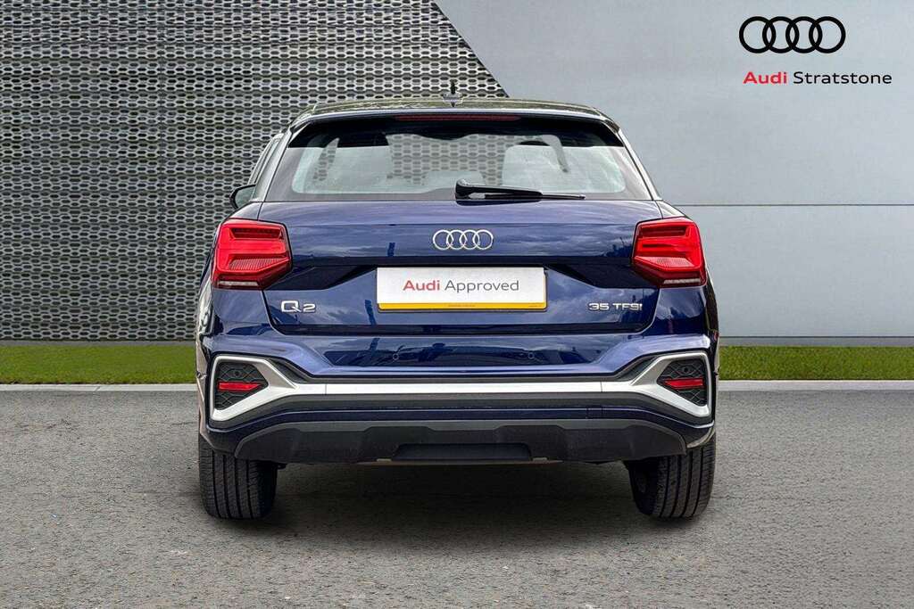 Audi Q2 35 Tfsi S Line S Tronic 2023 MM72NUH Blue #5