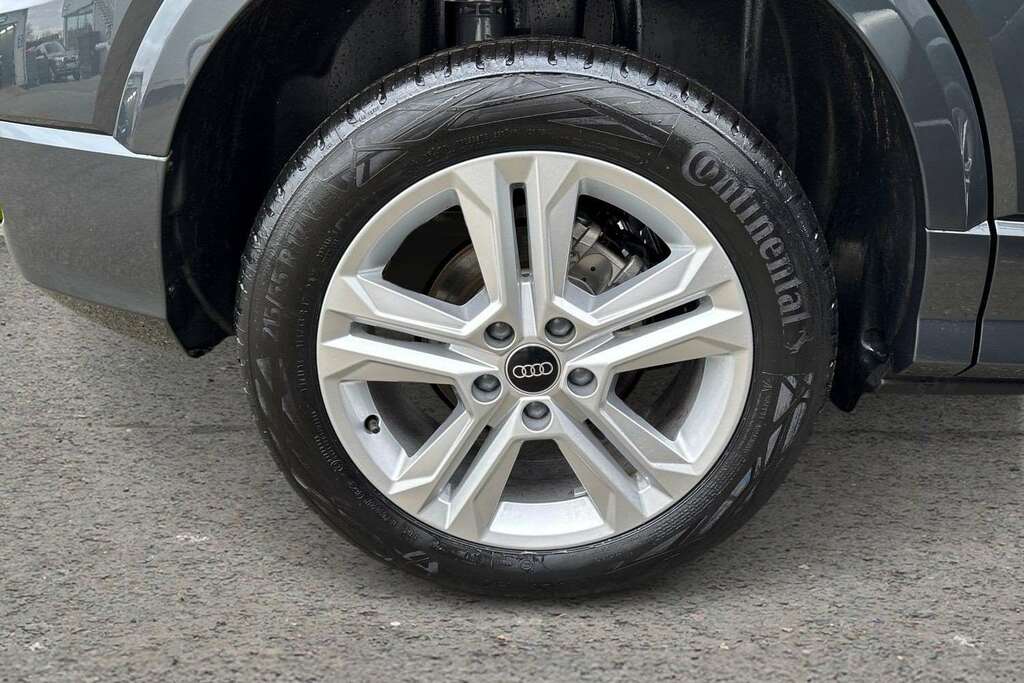 Audi Q2 35 Tfsi Sport 2025 BP75ULA Grey #6