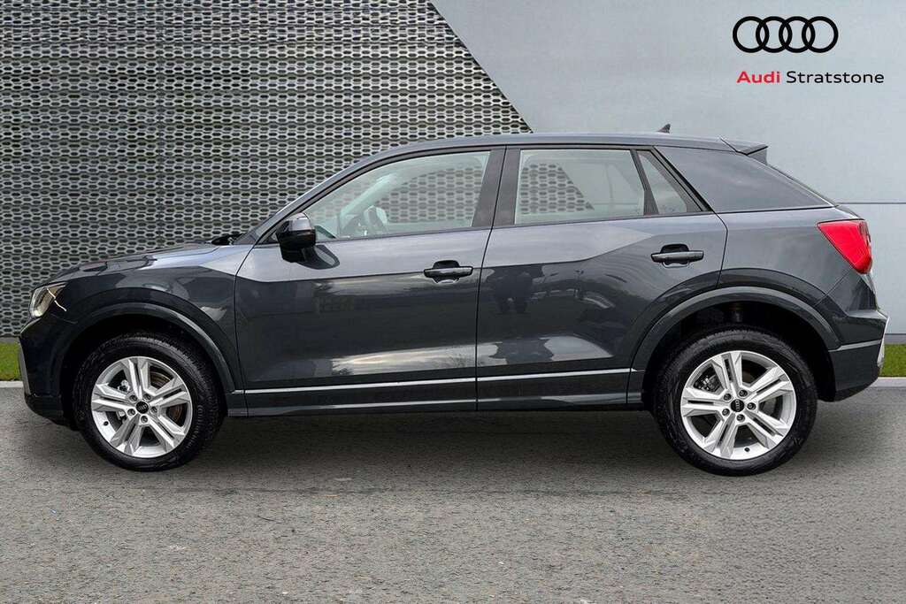 Audi Q2 35 Tfsi Sport 2025 BP75ULA Grey #4