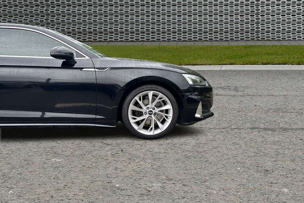 Audi A5 35 Tdi Sport S Tronic 2022 BL71LFT Black #4
