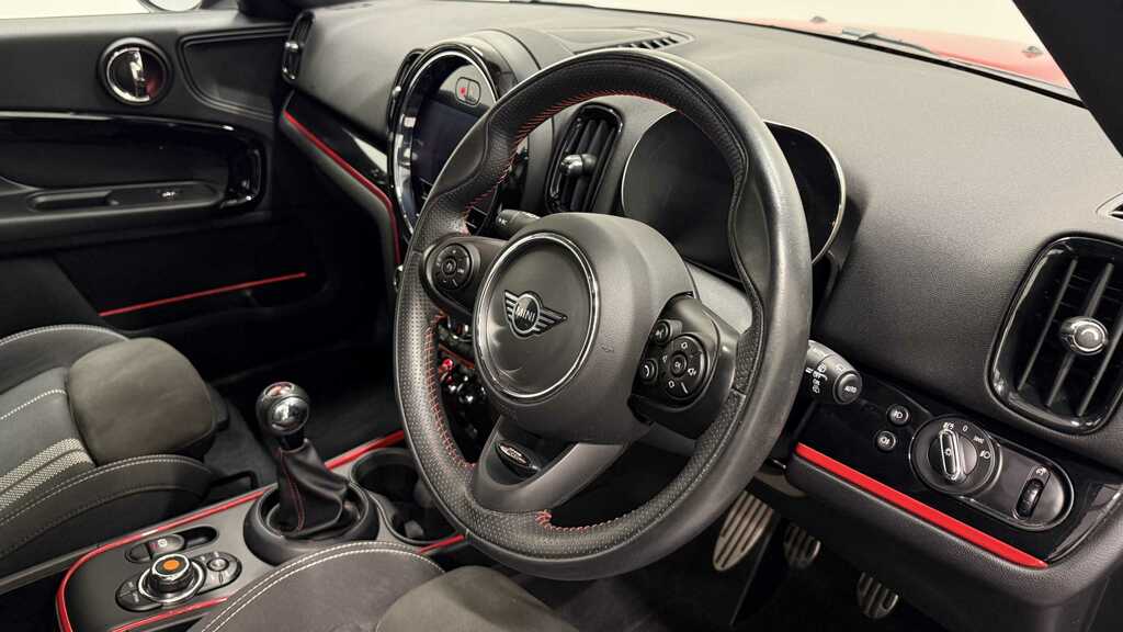 Mini Countryman 1.5 Cooper Sport 2020 PF70DXS Red #4