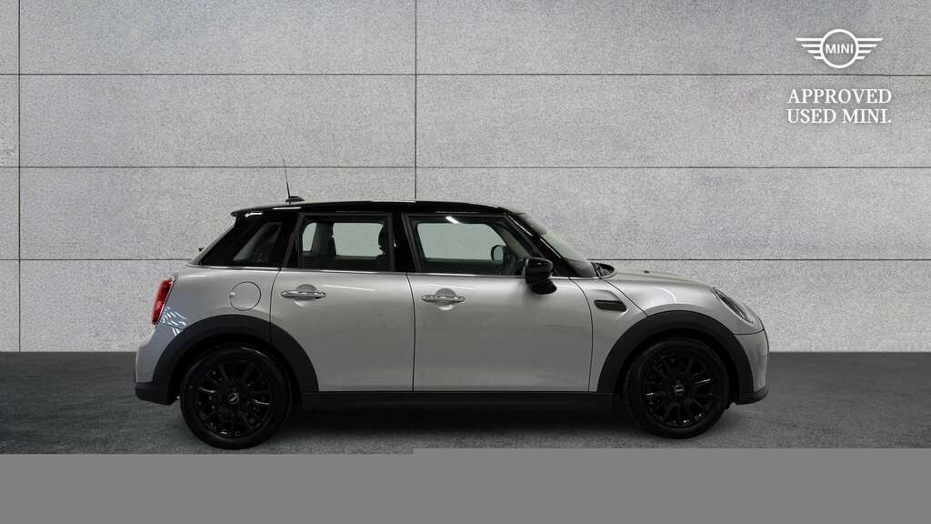 Mini Hatch 1.5 Cooper Classic Premium 2023 Silver