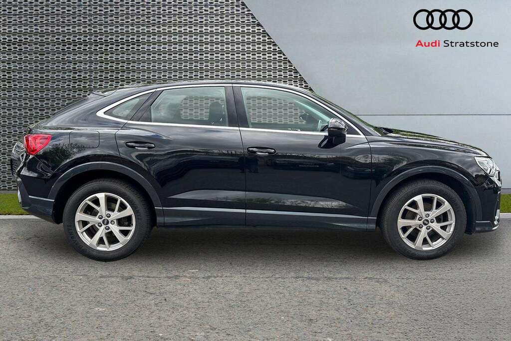 Audi Q3 35 Tfsi Sport S Tronic 2021 BJ21ULB Black #4