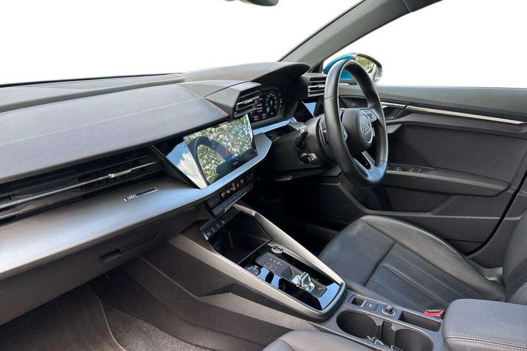 Audi A3 35 Tfsi Sport S Tronic 2022 VN22PYJ Blue #2