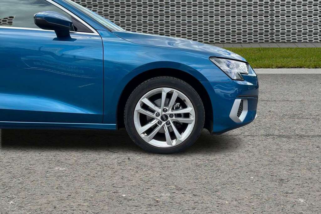 Audi A3 35 Tfsi Sport S Tronic 2023 VK23PXB Blue #5