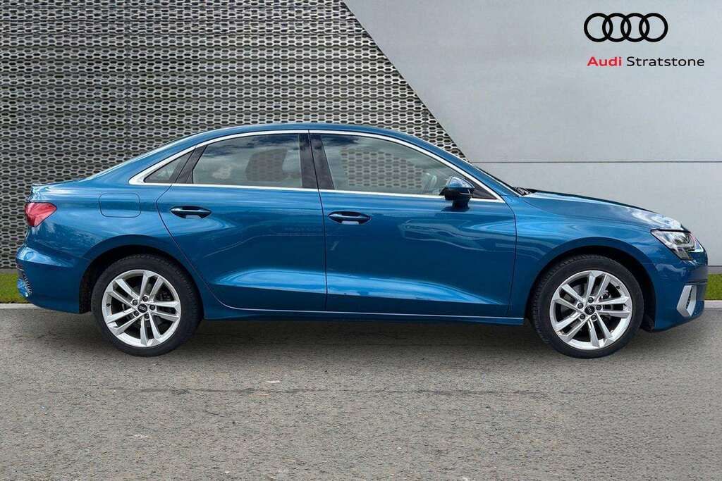 Audi A3 35 Tfsi Sport S Tronic 2023 VK23PXB Blue #4