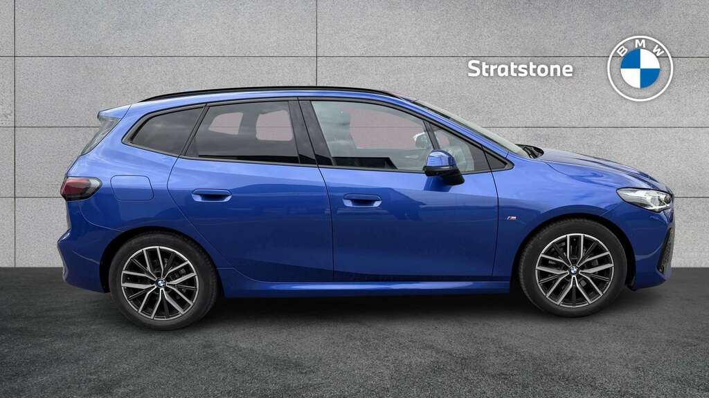 BMW 2 Series 218D M Sport Dct 2022 Blue #2