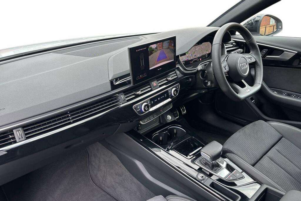 Audi A4 35 Tdi Black Edition S Tronic 2024 KP74NCO White #2