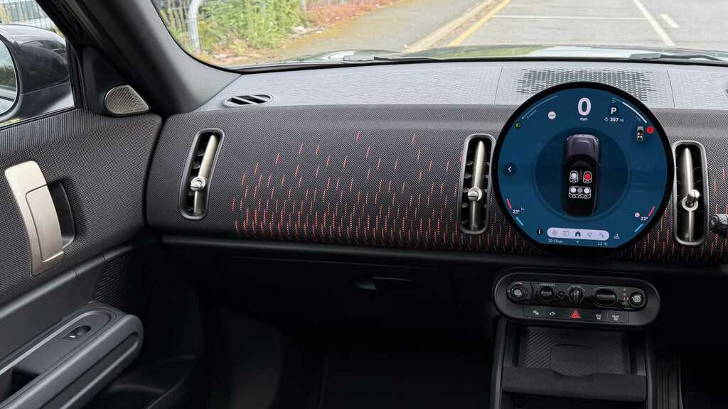 Mini Countryman 1.5 C Sport 2025 YA25GXX Grey #5