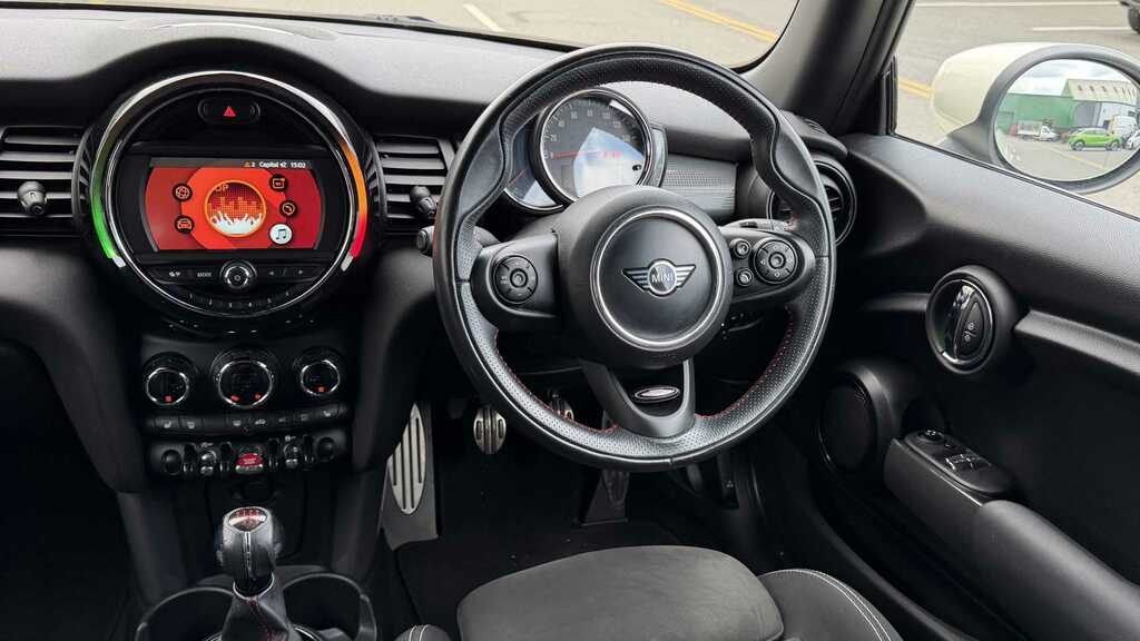 Mini Hatch 1.5 Cooper Sport II 2020 FH69TXP White #5