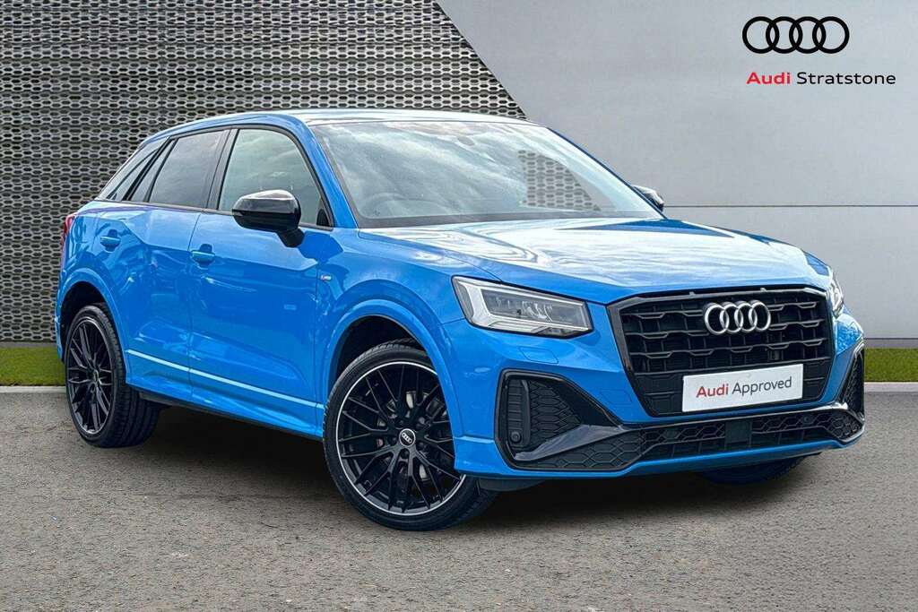Audi Q2 35 Tfsi Black Edition 2023 Blue