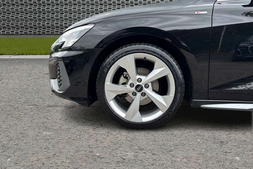 Audi A3 35 Tfsi S Line 2024 LM24OHW Black #5