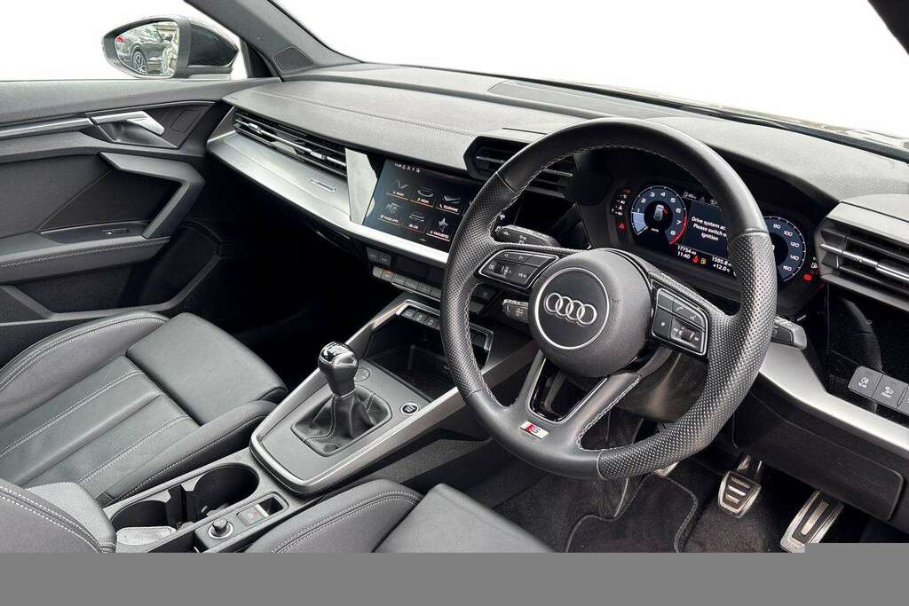 Audi A3 35 Tfsi S Line 2024 LM24OHW Black #6