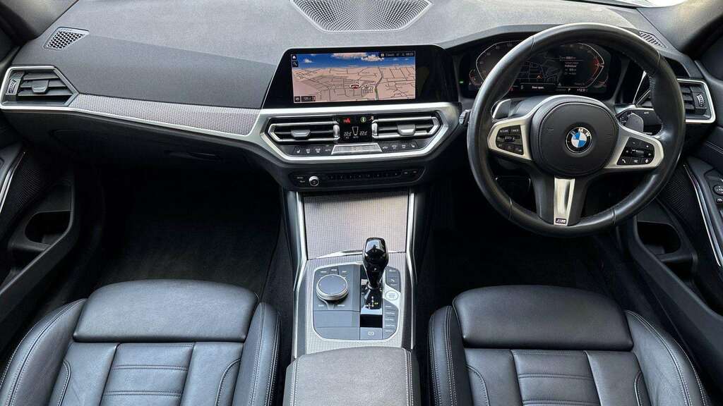 BMW 3 Series 320I M Sport Step 2022 RJ71OSK White #5