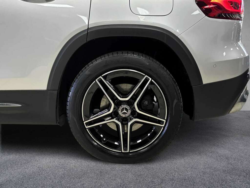 Mercedes-Benz GLB Class 200 Amg Line Executive 7G-tronic 2023 SH23CWY Silver #6