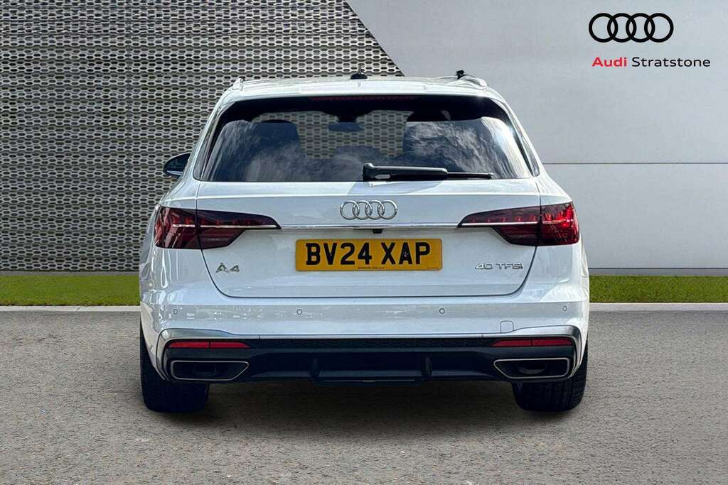 Audi A4 40 Tfsi 204 S Line S Tronic 2024 BV24XAP White #4