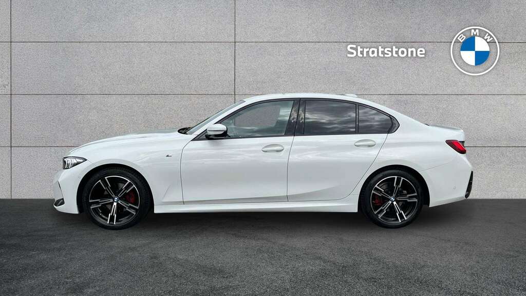 BMW 3 Series 320I M Sport Step 2023 KF73WUL White #4