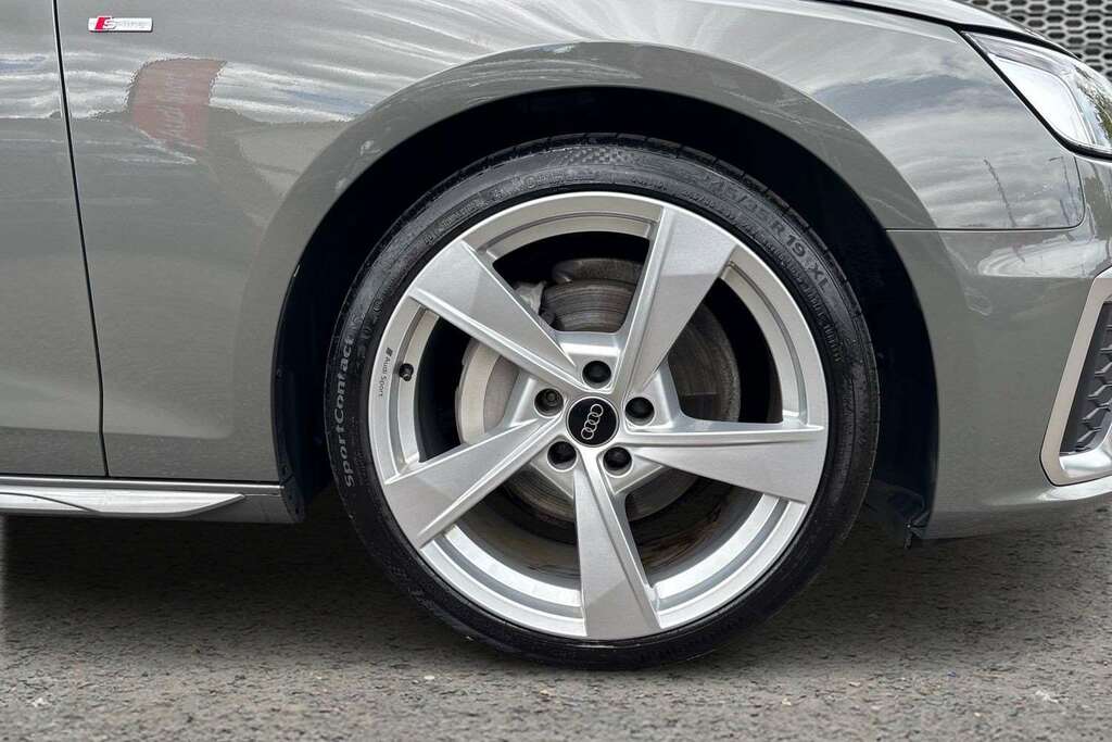 Audi A4 40 Tfsi 204 S Line S Tronic 2024 AY73GOC Grey #4