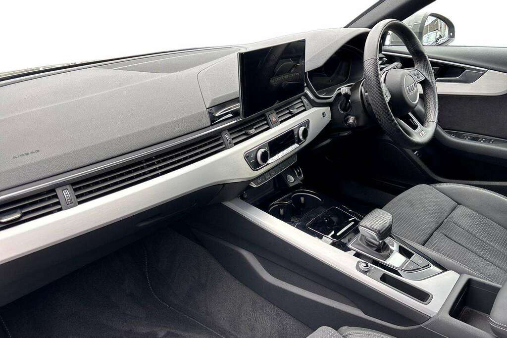 Audi A4 40 Tfsi 204 S Line S Tronic 2024 Grey