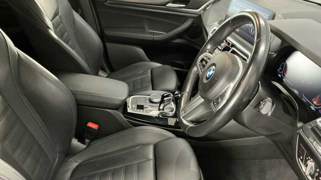 BMW X3 Xdrive20i Mht M Sport Step 2022 EA72FBK Black #4