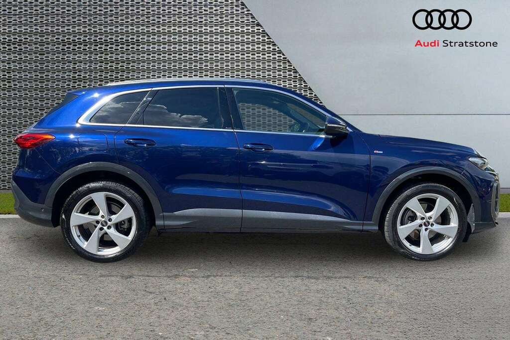 Audi Q5 2.0 Tfsi Quattro S Line S Tronic 2025 LL25GBE Blue #2