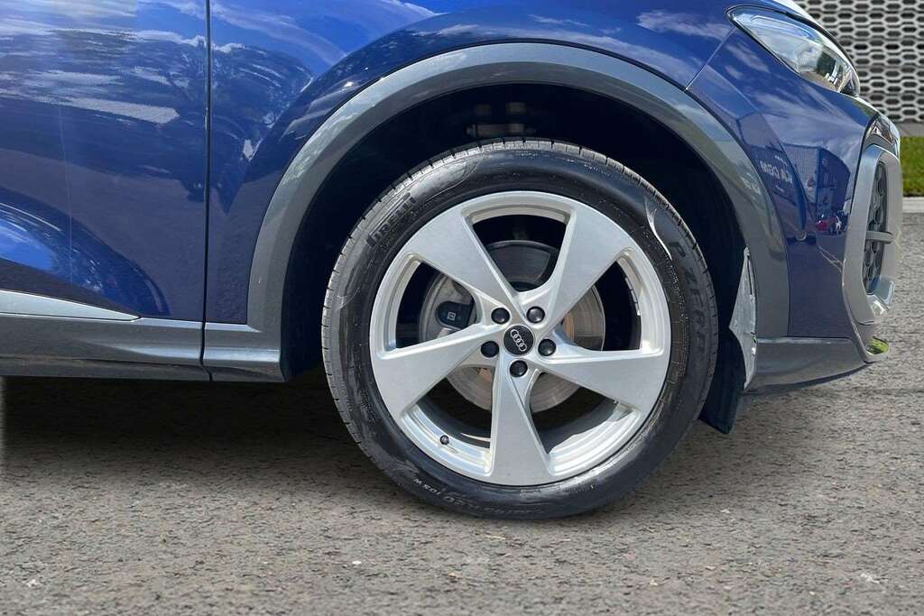 Audi Q5 2.0 Tfsi Quattro S Line S Tronic 2025 LL25GBE Blue #3