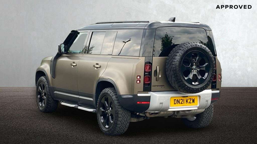 Land Rover Defender 110 3.0 D300 Hard Top Hse 2021 DN21KZW Brown #2