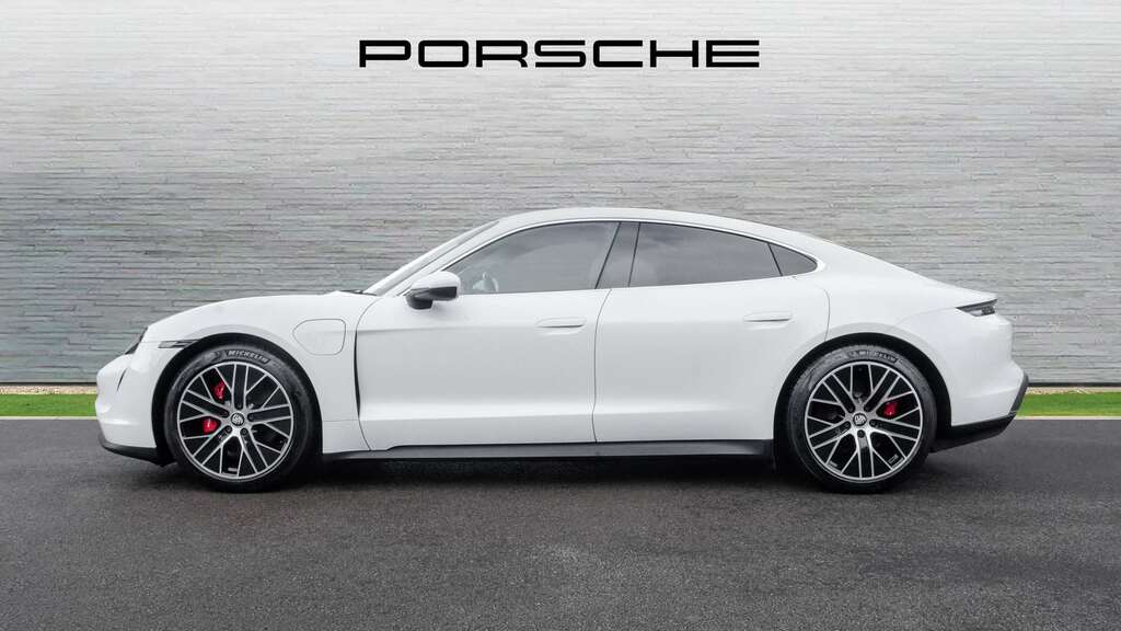 Porsche Taycan 4S 93Kwh 2020 BV70AVM White #6