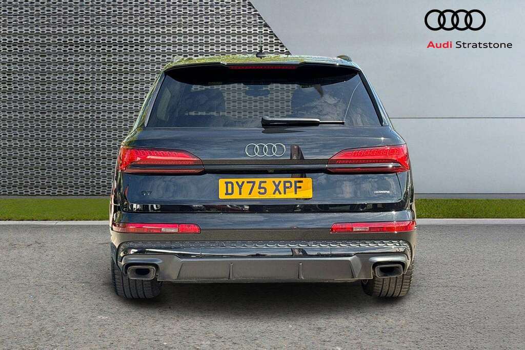 Audi Q7 3.0 Tdi Quattro 286 Black Edition Tiptronic 20 DY75XPF #4