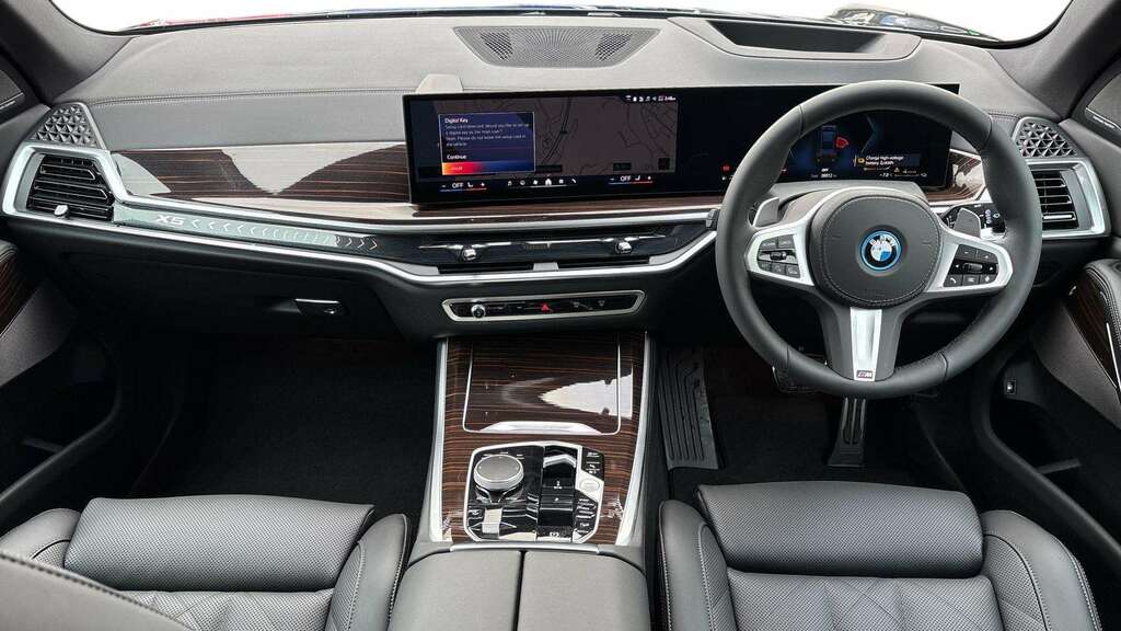 BMW X5 Xdrive50e M Sport 2026 KT75FEG Black #5