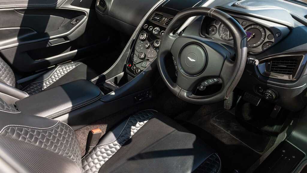 Aston Martin Vanquish V12 568 Volante Touchtronic 2015 Black #2