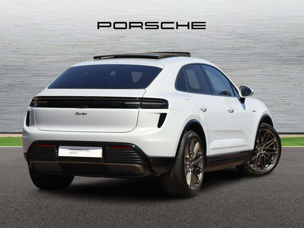 Porsche Macan Turbo 2024 EY74URW Grey #3