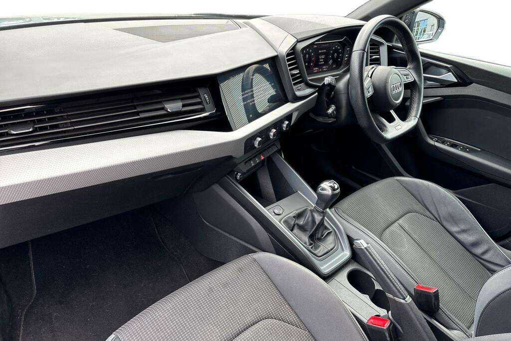 Audi A1 25 Tfsi Black Edition 2022 BK22XSW Grey #2
