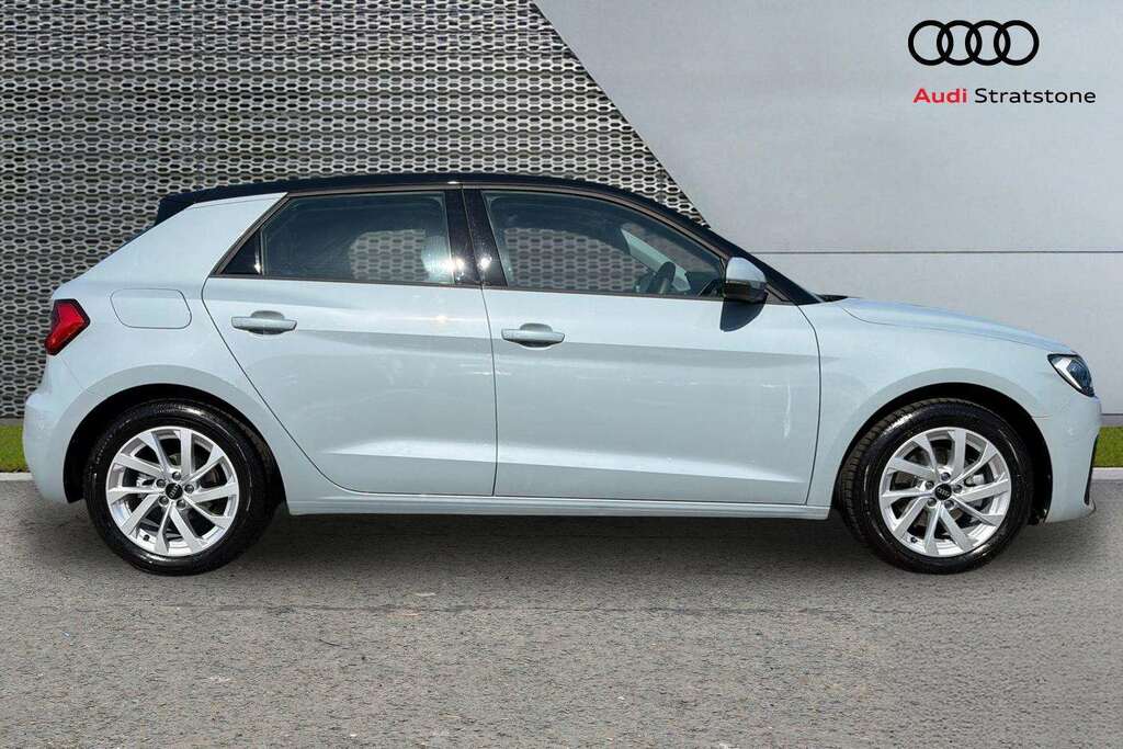 Audi A1 30 Tfsi Sport S Tronic 2025 KP75XRU Grey #4