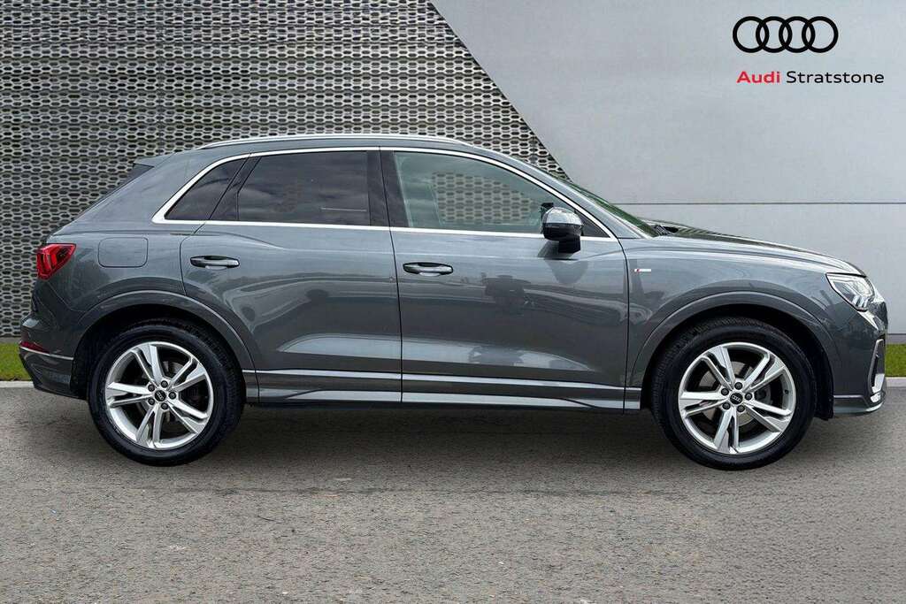 Audi Q3 35 Tfsi S Line 2022 ML22NVN Grey #4