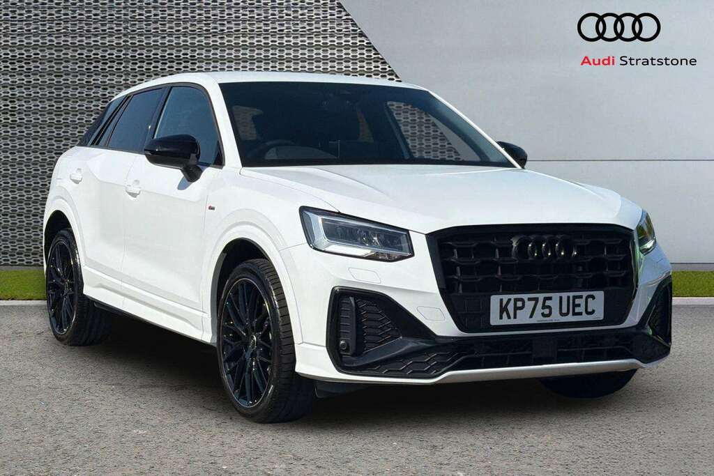 Audi Q2 30 Tfsi 116 Black Edition 2025 White