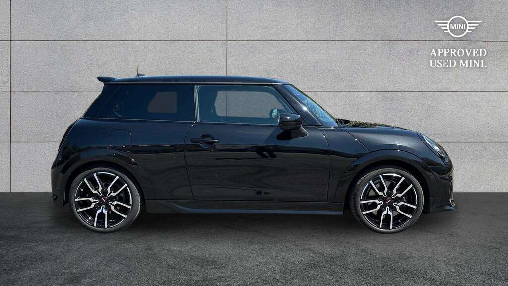 Mini Hatch 1.5 C Sport 2024 YC74NBA Black #3
