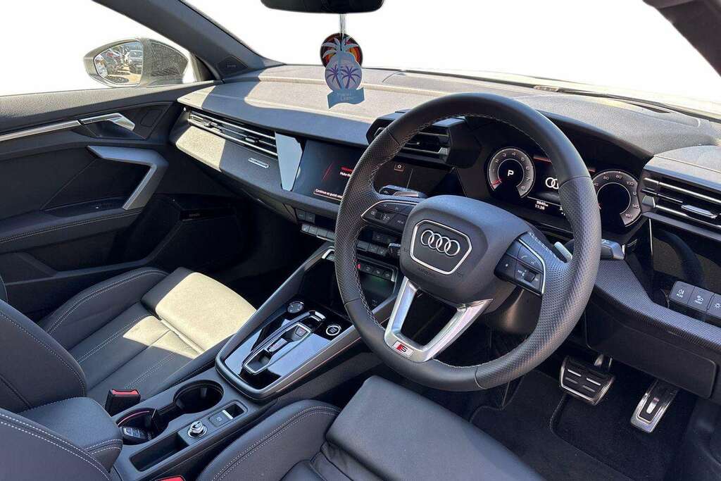 Audi A3 1.5 Tfsi 150 Black Edition S Tronic 2025 LM75CLY White #6