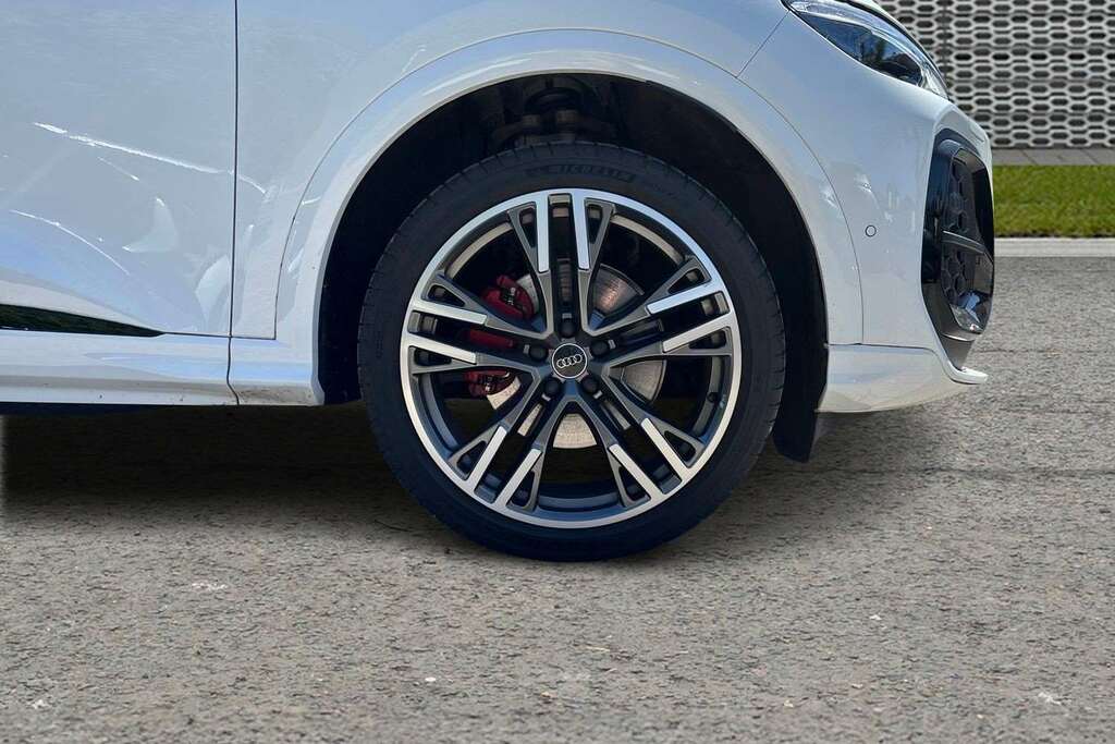 Audi Q5 2.0 Tfsi Quattro Edition 1 S Tronic 2025 LS75BFL White #5