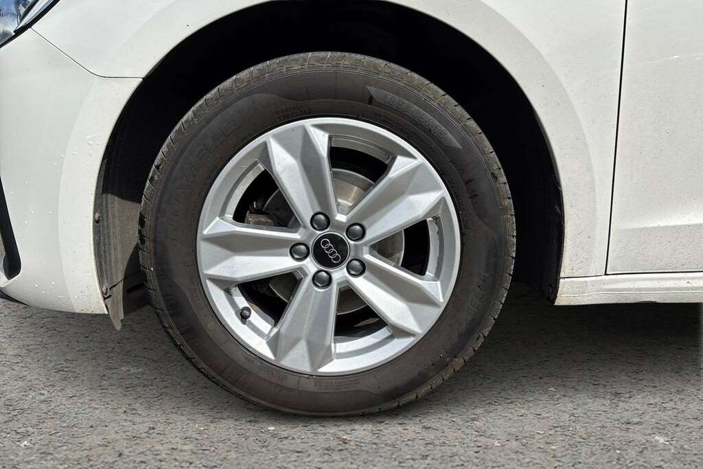 Audi A1 25 Tfsi Technik 2023 MT23LLC White #5