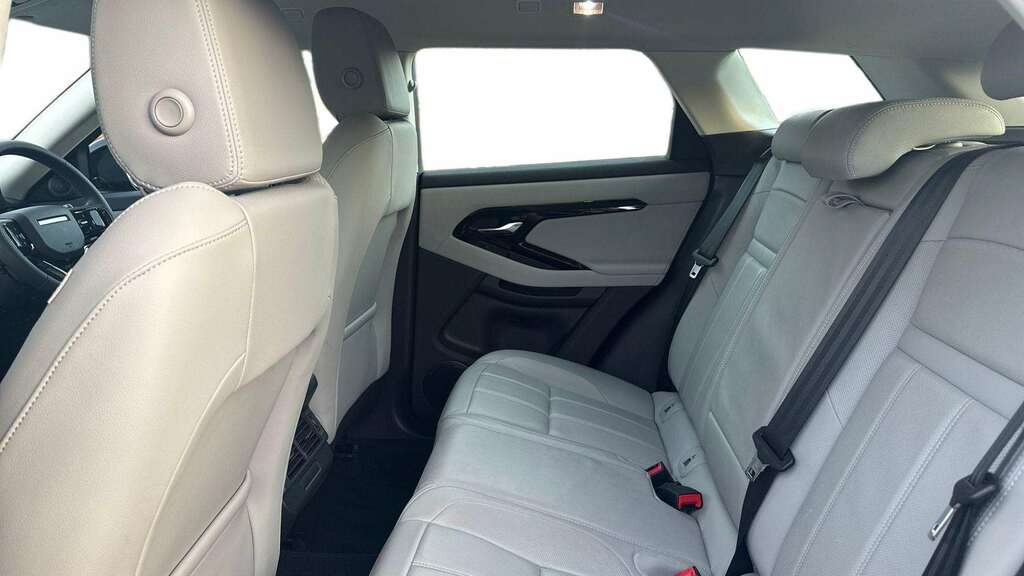 Land Rover Range Rover Evoque 1.5 P270e S 2025 BD74WBG Black #4