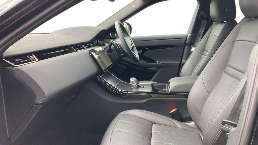 Land Rover Range Rover Evoque 2.0 D200 Dynamic Se 2025 BG75NWL Black #3