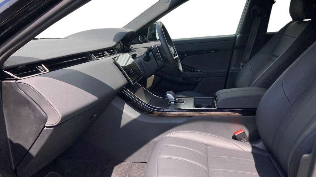 Land Rover Range Rover Evoque 2.0 D200 Dynamic Se 2025 BG75NWM Black #3