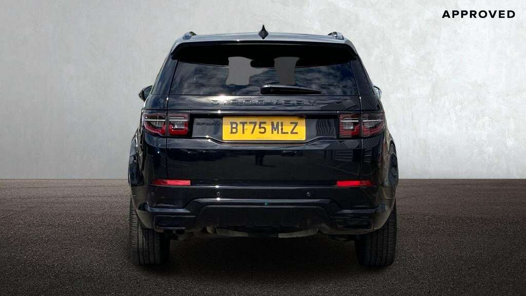 Land Rover Discovery Sport 2.0 D200 Dynamic Hse 7 Seat 2025 BT75MLZ Black #6